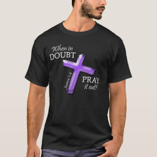 Camiseta Cuando en oscuridad de la duda… (púrpura)