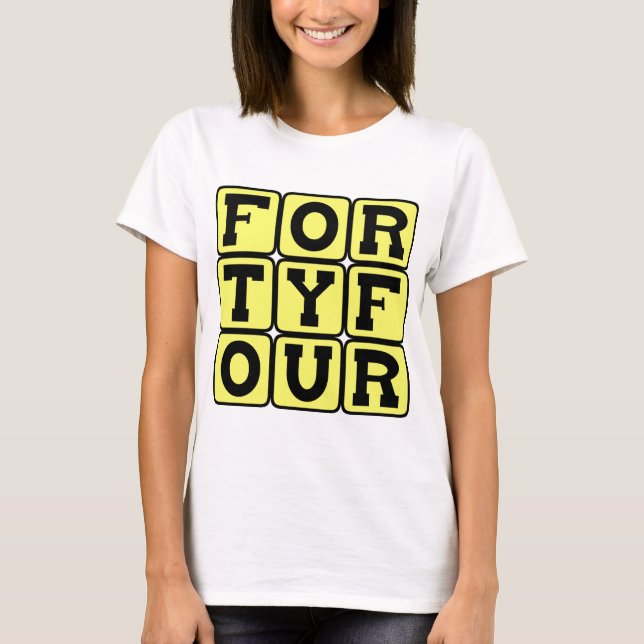 Camiseta Cuarenta y Cuatro, Número 44 (Anverso)