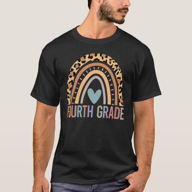 Camiseta Cuarto grado Chicas arcoiris Equipo de profesores  (Anverso)