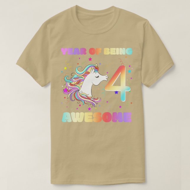 Camiseta Cuatro Alegres Alegres De Unicornio (Diseño del anverso)