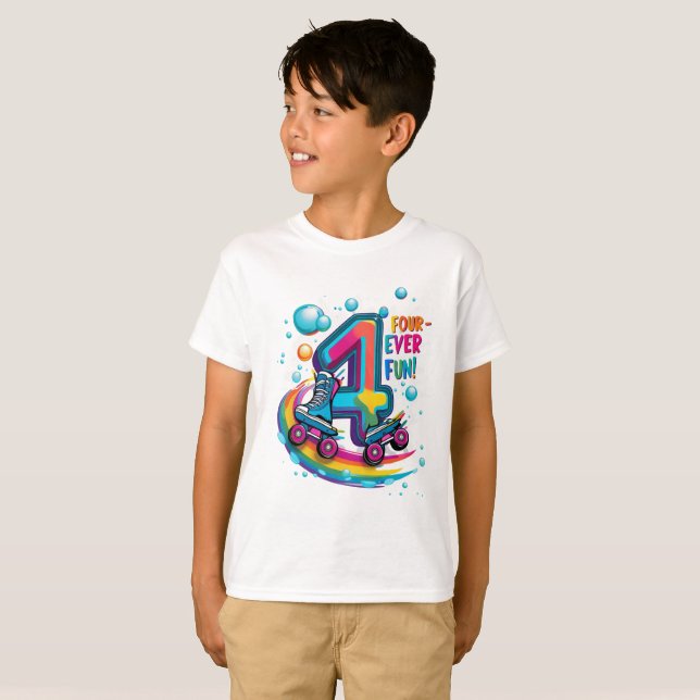 Camiseta Cuatro veces divertida - Colorido 4to cumpleaños p (Anverso completo)