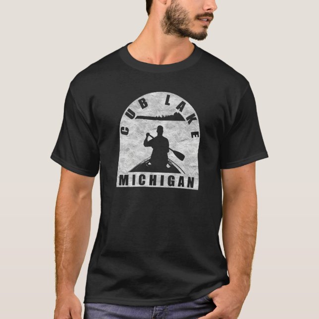 Camiseta Cub Lake Canoeing Michigan (Anverso)