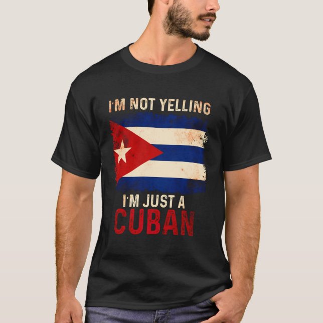 Camiseta Cuba: Un curioso grito de bandera cubana en La Hab (Anverso)