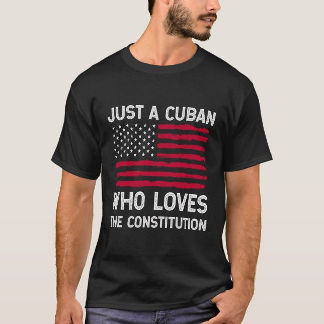 Camiseta Cubano patriótico que ama la Constitución (Anverso)