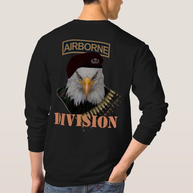 Camiseta Cubierta militar del águila del ejército de la (Reverso)