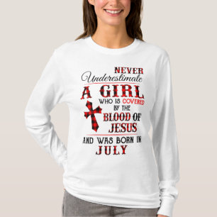 Camiseta Cubierta Por La Sangre De Jesús Y Nacida En Julio