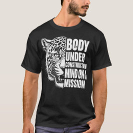 Camiseta cuerpo en construcción en misión