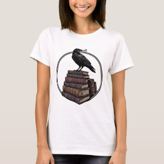 Camiseta Cuervo gótico sobre arte de academia oscura de lib