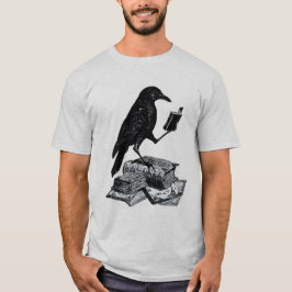 Camiseta Cuervo Mágico con Libros Académicos