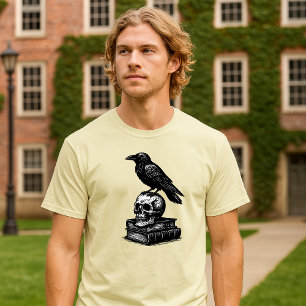 Camiseta Cuervo y calavera de Dark Academia en libros de to