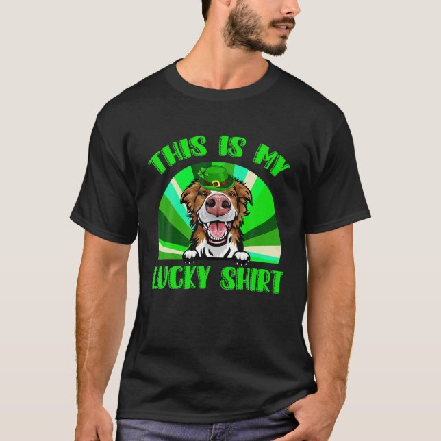 Camiseta Cuidada Lucky Border Collie Happy St Patricks Day  (Anverso)