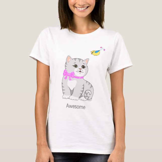Camiseta Cuidada Tabby Gato Kitty Y Pequeño Pájaro (Anverso)