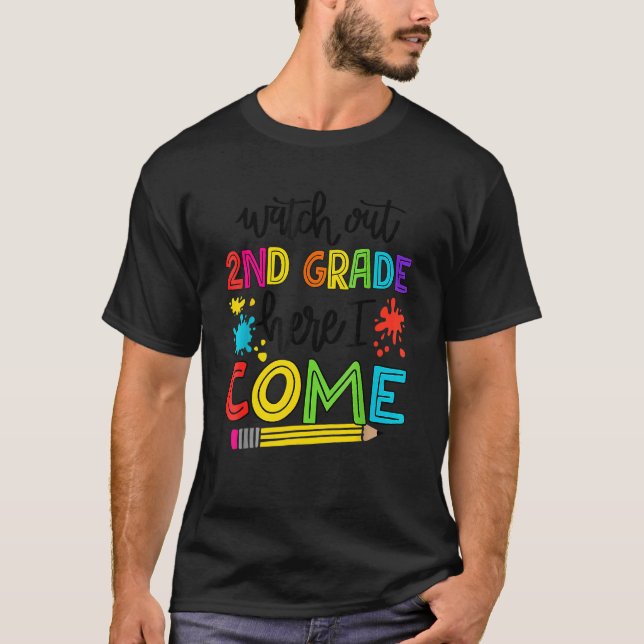 Camiseta Cuidado 2º Grado Aquí Vengo Maestra Stu (Anverso)