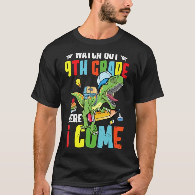 Camiseta Cuidado 9° Grado Aquí Vuelvo Dinosaurio A S (Anverso)