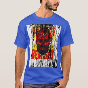 Camiseta Cuidado con el amor a la barba del cráneo rojo