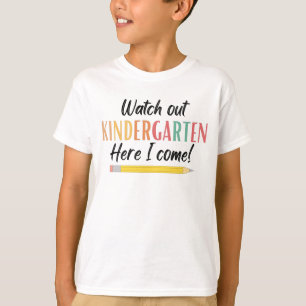 Camiseta Cuidado con el jardín de infantes aquí vengo