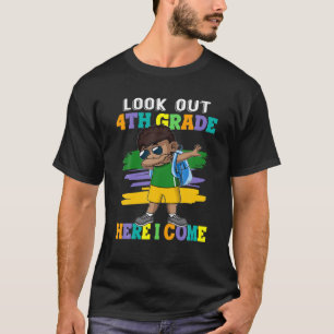Camiseta Cuidado Con Los Niños De 4º Grado Que Volvieron Al