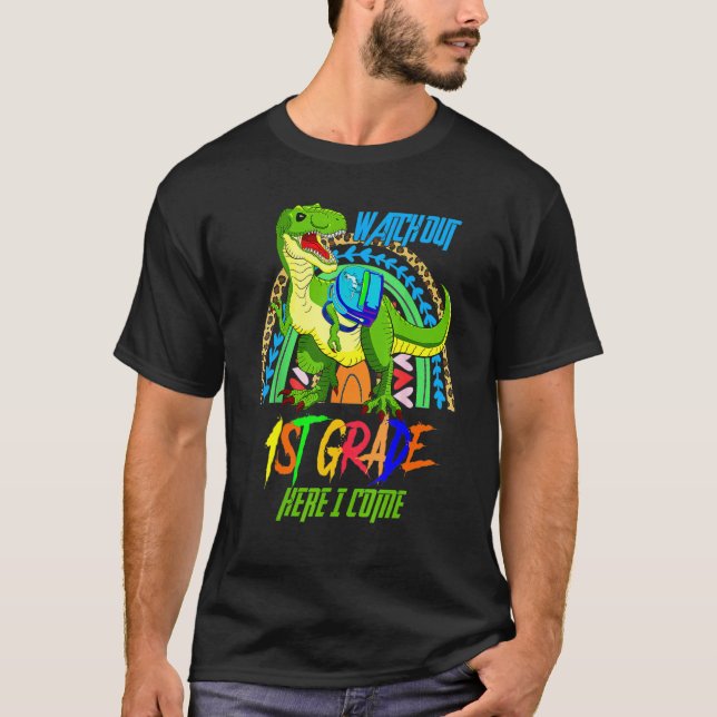Camiseta Cuidado Con Niños De Dinosaurios De Primer Grado D (Anverso)