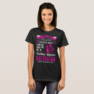 Camiseta Cuidado tomado no estropeado del electricista