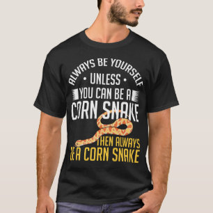 Camiseta Cuidados de regalo de serpiente de maíz Mascota C