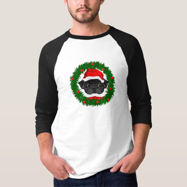 Camiseta Cuidados Navidades Black Pug Santa en guirnalda (Anverso)