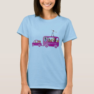 Camiseta Cumbre de IVAA en el autobús
