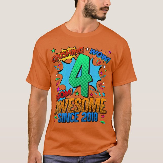 Camiseta Cumpleaños 4 estilo cómic Impresionante desde 2019 (Anverso)