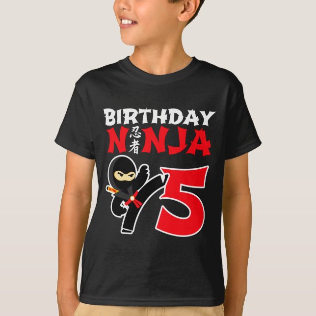 Camiseta Cumpleaños de 5 años de edad Ninja Karate Fiesta N (Anverso)