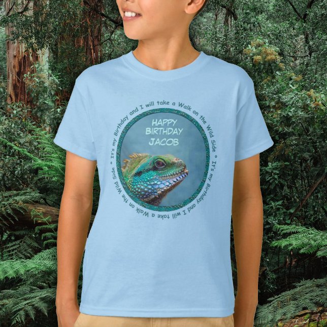 Camiseta Cumpleaños de la Iguana colorida (Colorful Iguana Birthday T-Shirt in shades of green, blue and teal - reptiles, iguanas)