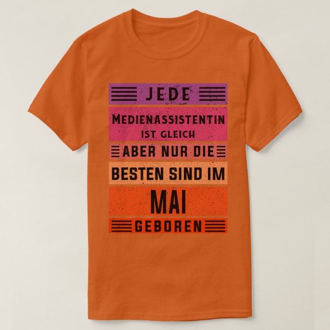 Camiseta Cumpleaños de marketing Mayo asistente de medios (Diseño del anverso)