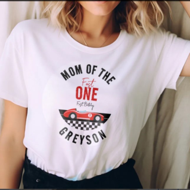 Camiseta Cumpleaños del niño de 1 año con coche de carreras (Fast One Race Car Boy 1st Birthday Party T-Shirt
)
