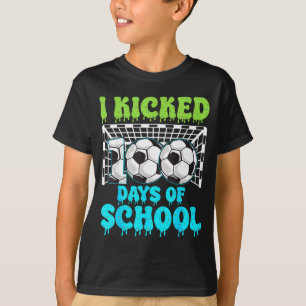 Camiseta Cumplí 100 Días De Colegio Fútbol Divertido Chicos
