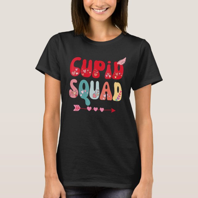Camiseta Cupid Squad Hearts Funny Valentine's Day Gifts Wom (Anverso)