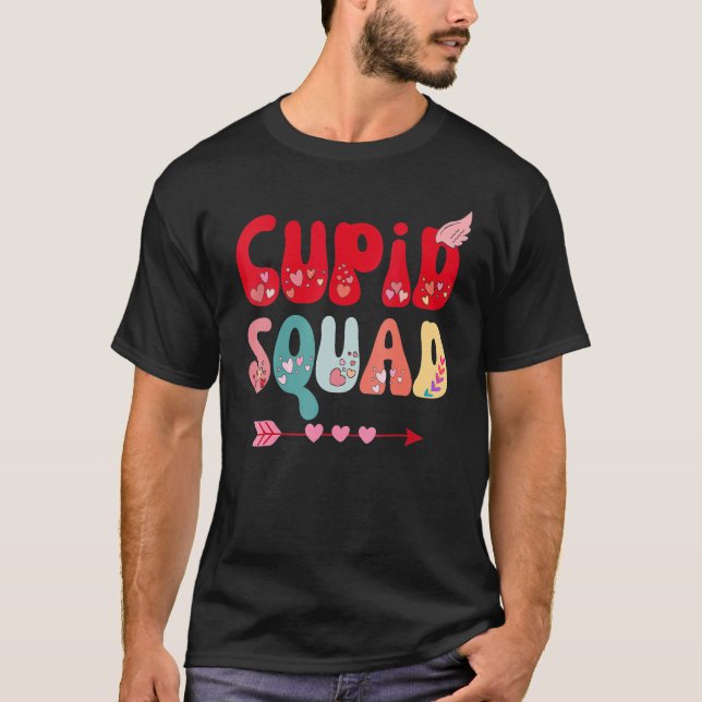 Camiseta Cupid Squad Hearts Funny Valentine's Day Gifts Wom (Anverso)