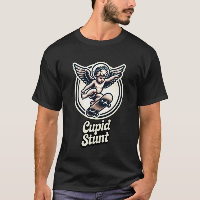 Camiseta Cupid Stunt Funny Valentine Retro Skateboard Pun (Anverso)