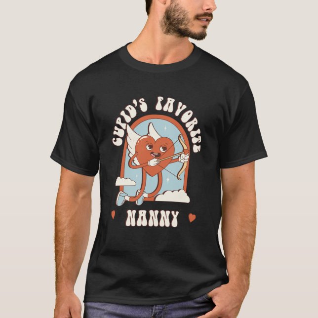 Camiseta Cupid's Favorite Nanny Child Minder Cute Groovy (Anverso)