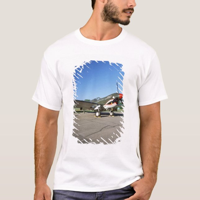 Camiseta Curtiss P-40 Warhawk, en el salón aeronáutico de (Anverso)