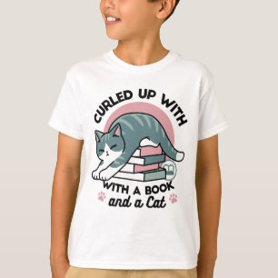 Camiseta Curva con un libro y un gato - cómodos lectores de