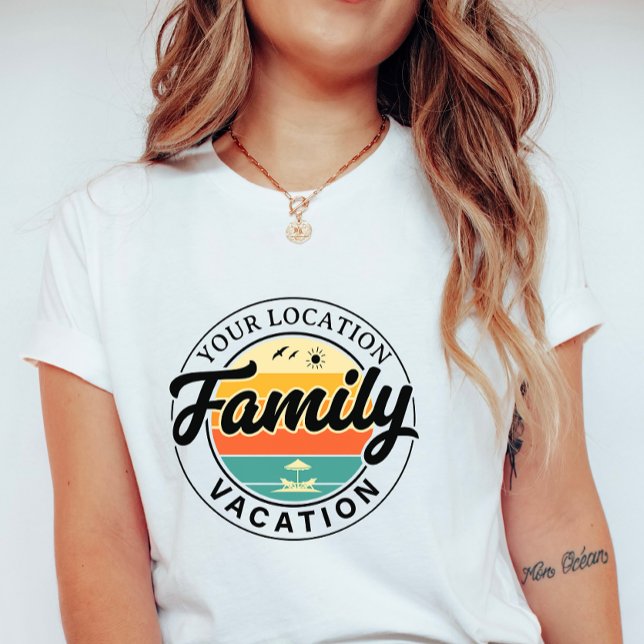 Camiseta Custom Family Vacation; Retro Summer City Badge (Subido por el creador)