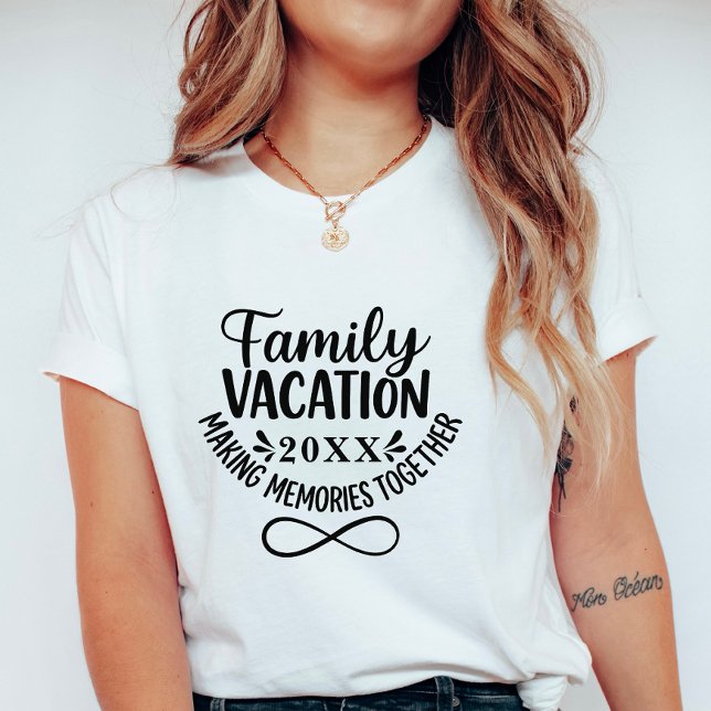 Camiseta Custom Family Vacation with Infinity Symbol (Subido por el creador)