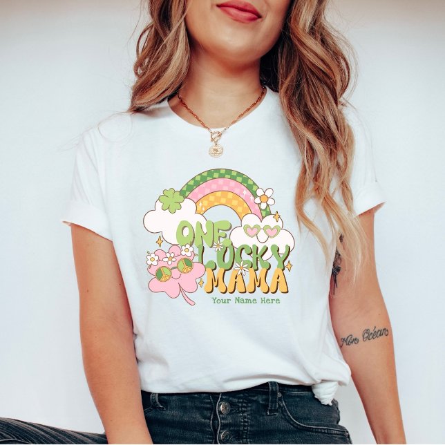 Camiseta Custom One Lucky Mama Retro Groovy Rainbow (Subido por el creador)