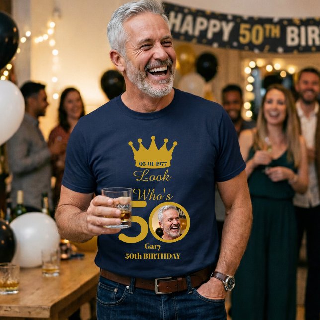 Camiseta Custom Photo & Name 50th Birthday King Royal Gold  (Subido por el creador)