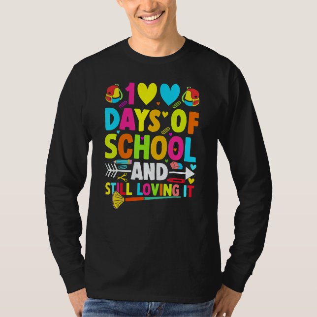 Camiseta Cute 100 Days Of School And Still Loving It Hearts (Anverso)