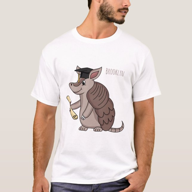 Camiseta Cute armadillo with graduation cap cartoon (Anverso)