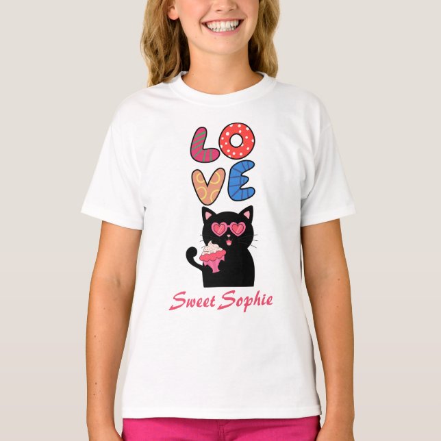 Camiseta Cute Black Cat with Heart Sunglasses & Cupcake  (Anverso)