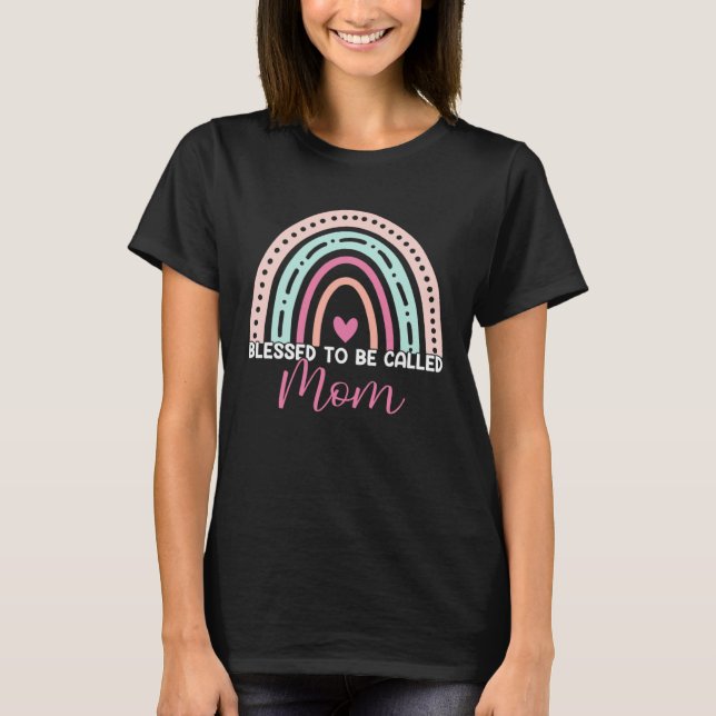 Camiseta Cute Blessed To Be Called Mom Rainbow Mom Grandma  (Anverso)