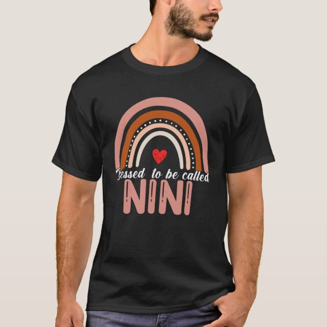 Camiseta Cute Blessed To Be Called Nini Rainbow Women Mothe (Anverso)
