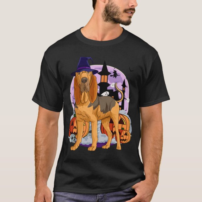 Camiseta Cute Bloodhound Dog Halloween Witch Pumpkin (Anverso)