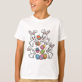 Camiseta Cute Bunnies Tossing Easter Eggs