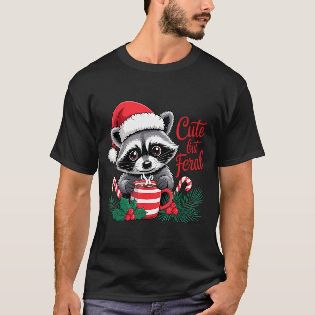 Camiseta Cute But Feral Raccoon With Santa Hat Xmas Cute Ch (Anverso)